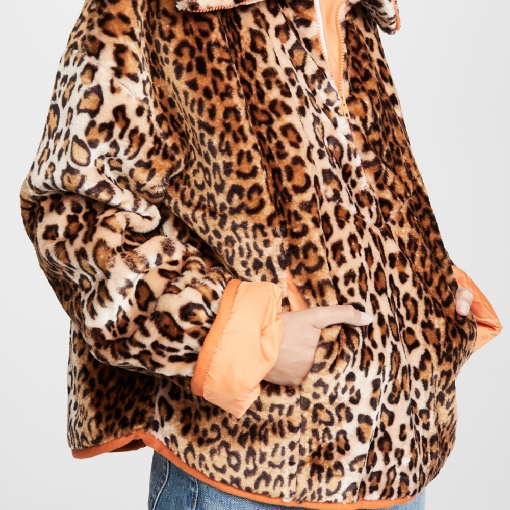 J.O.A leopard fleece